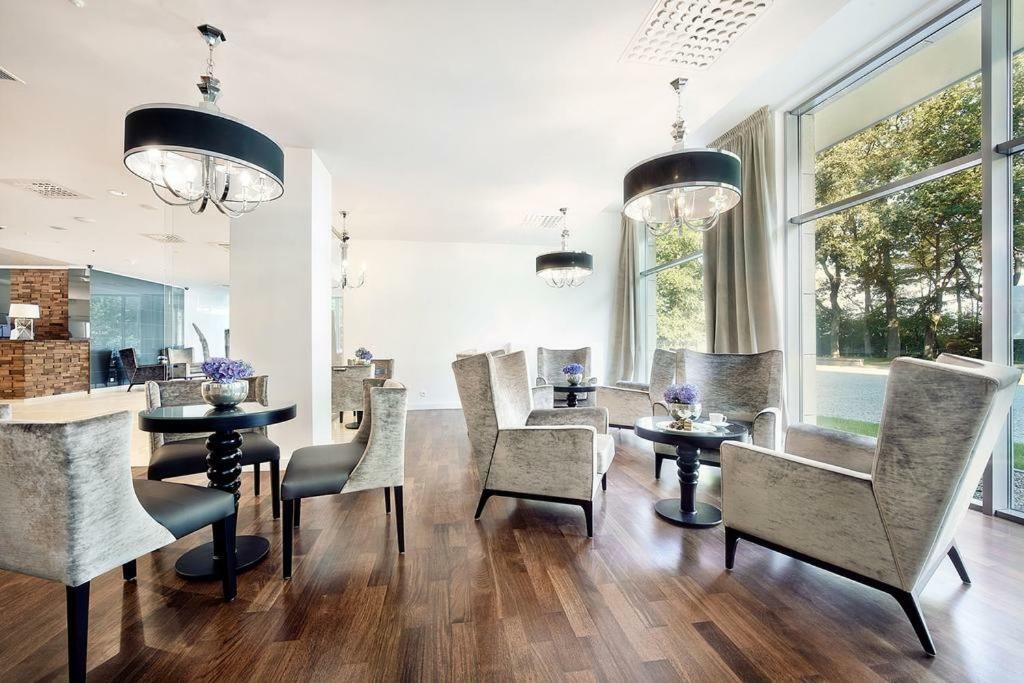 Prywatny Apartament W Hotelu Diune Kołobrzeg Exterior foto